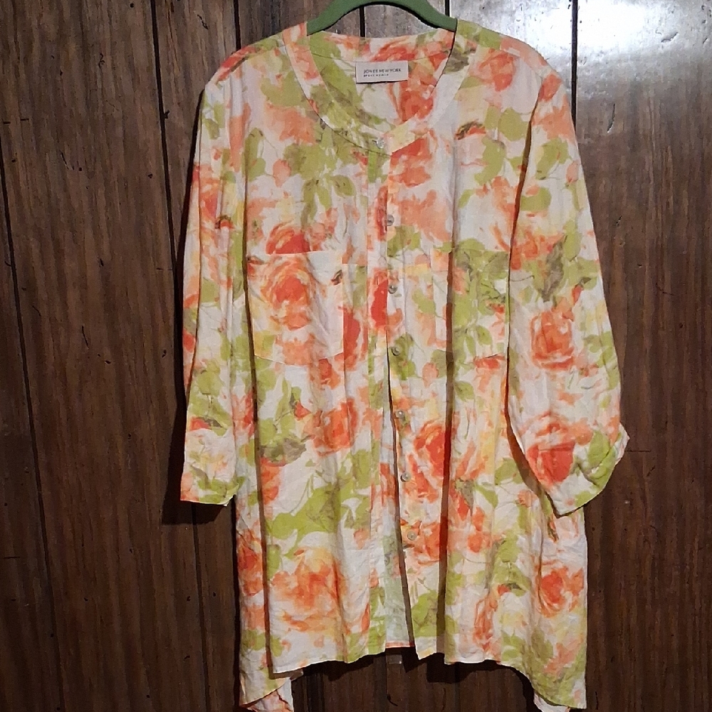 Floral Button-Up Blouse